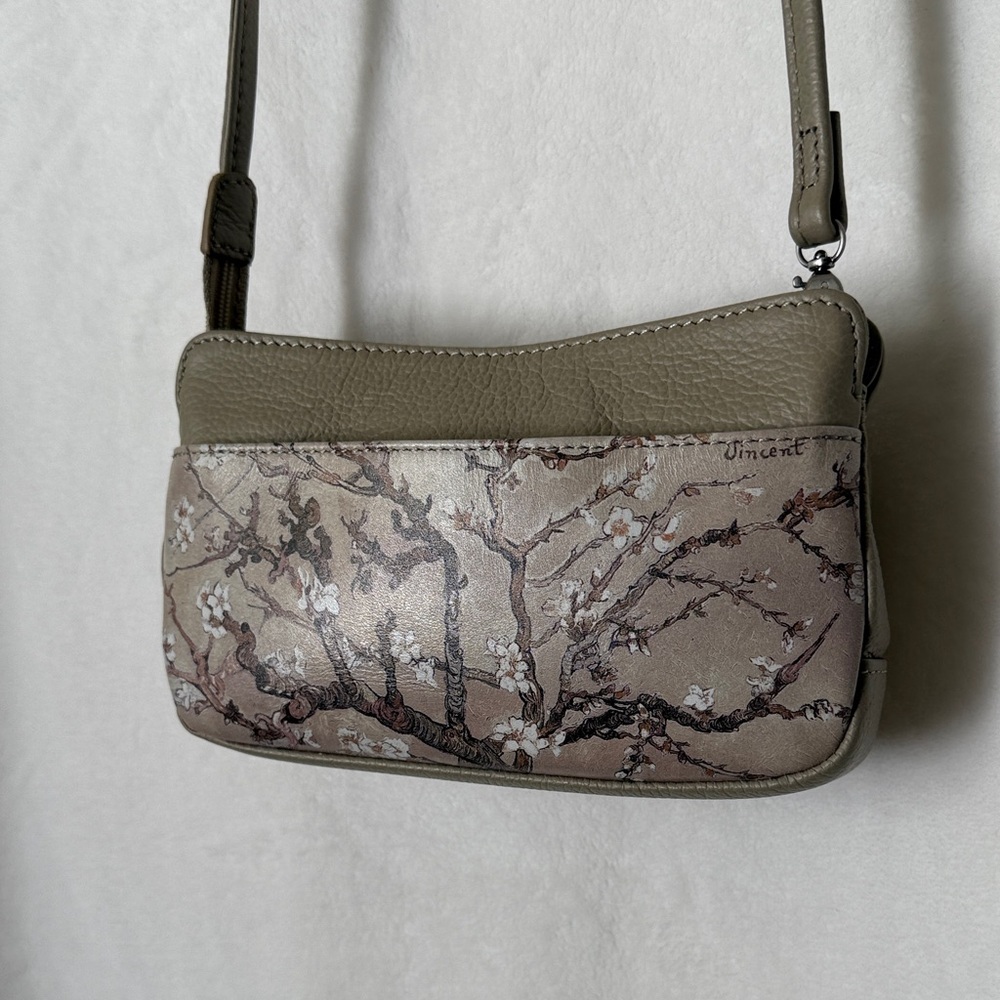 JEON ICON Los Angeles Leather Van Gogh Almond Blossom Art Wear Crossbody - Picture 2 of 12